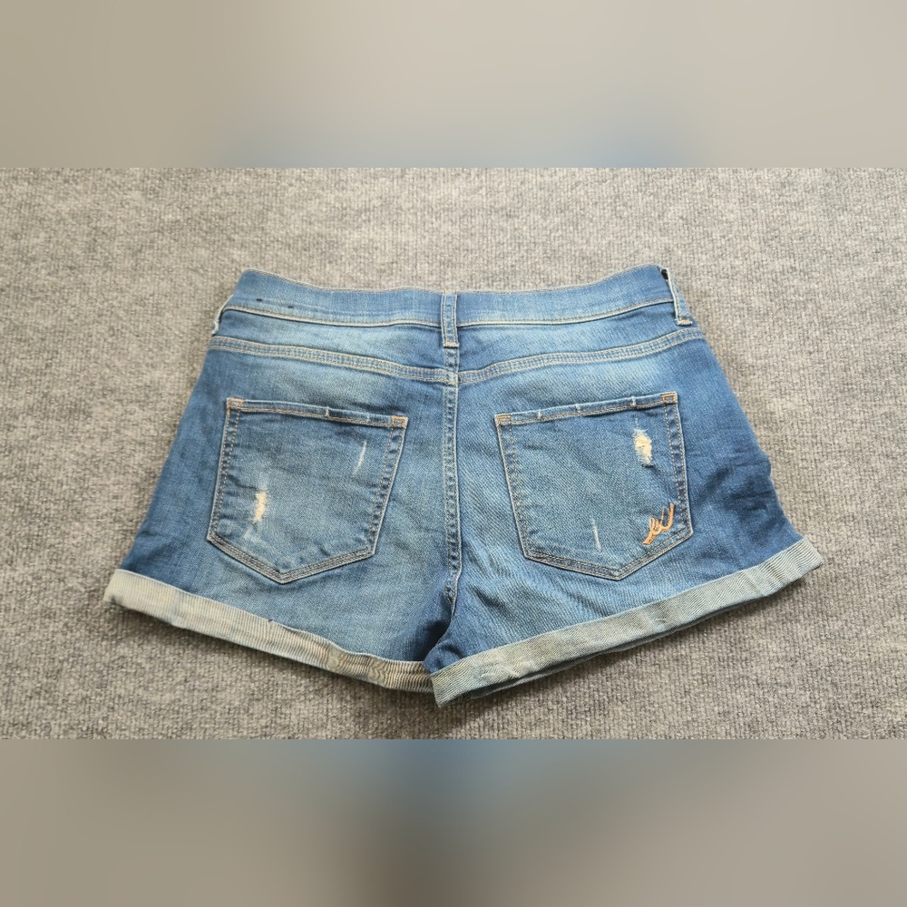 Express Jeans Shorts Womens Sz 8 Distressed Cuffed Hem Button Fly Denim - Picture 3 of 10